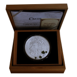 1 kg Niue 2021 BU - Tschechischer LÖWE mit 3,98 Karat MOLDAVITE-Meteorit-Edelsteine / Lindenblattförmig Geschliffen  - 80 NZ$ - Auflage 40 Stck !